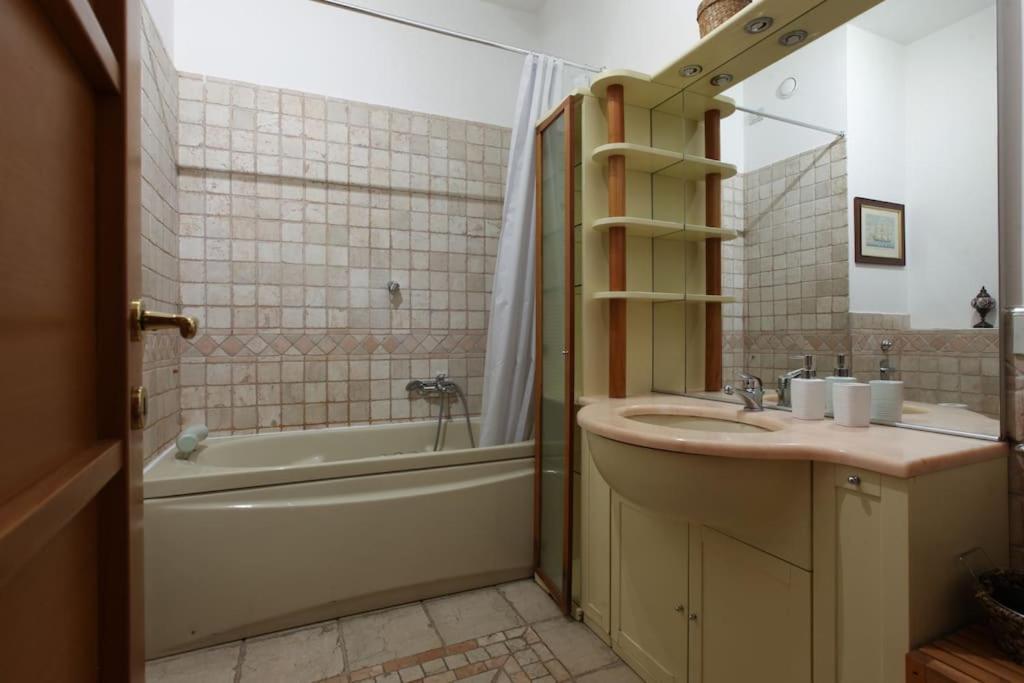 Fieramilano 3Br Apartment 외부 사진